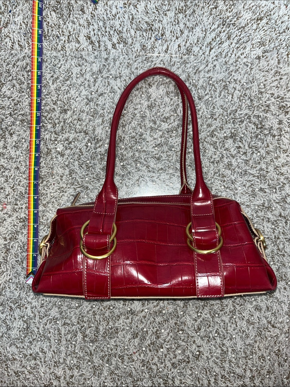 Vintage Red Croc-Embossed Shoulder Bag with Gold Rings